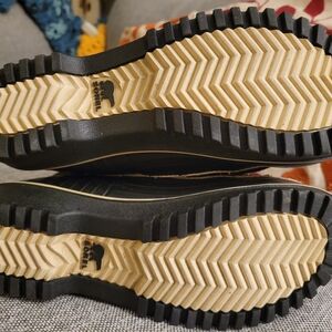 Sorel Black and Tan Winter Boots, Suede